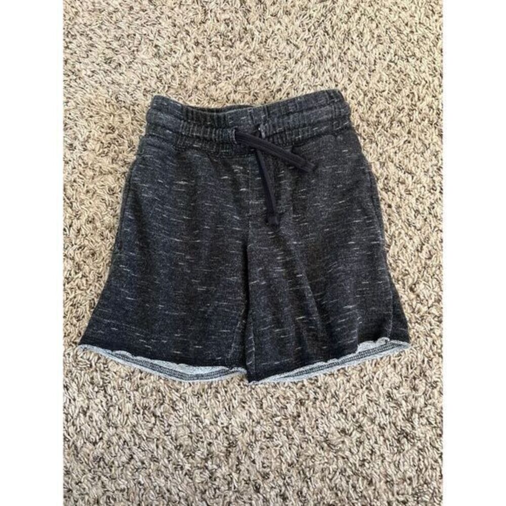 Arizona‎ Jean boys black shorts size 6/7